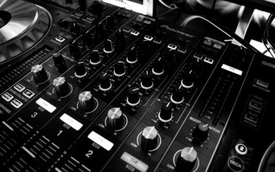 Audio Engineer vs Sound Engineer: Clearing Up the Confusion